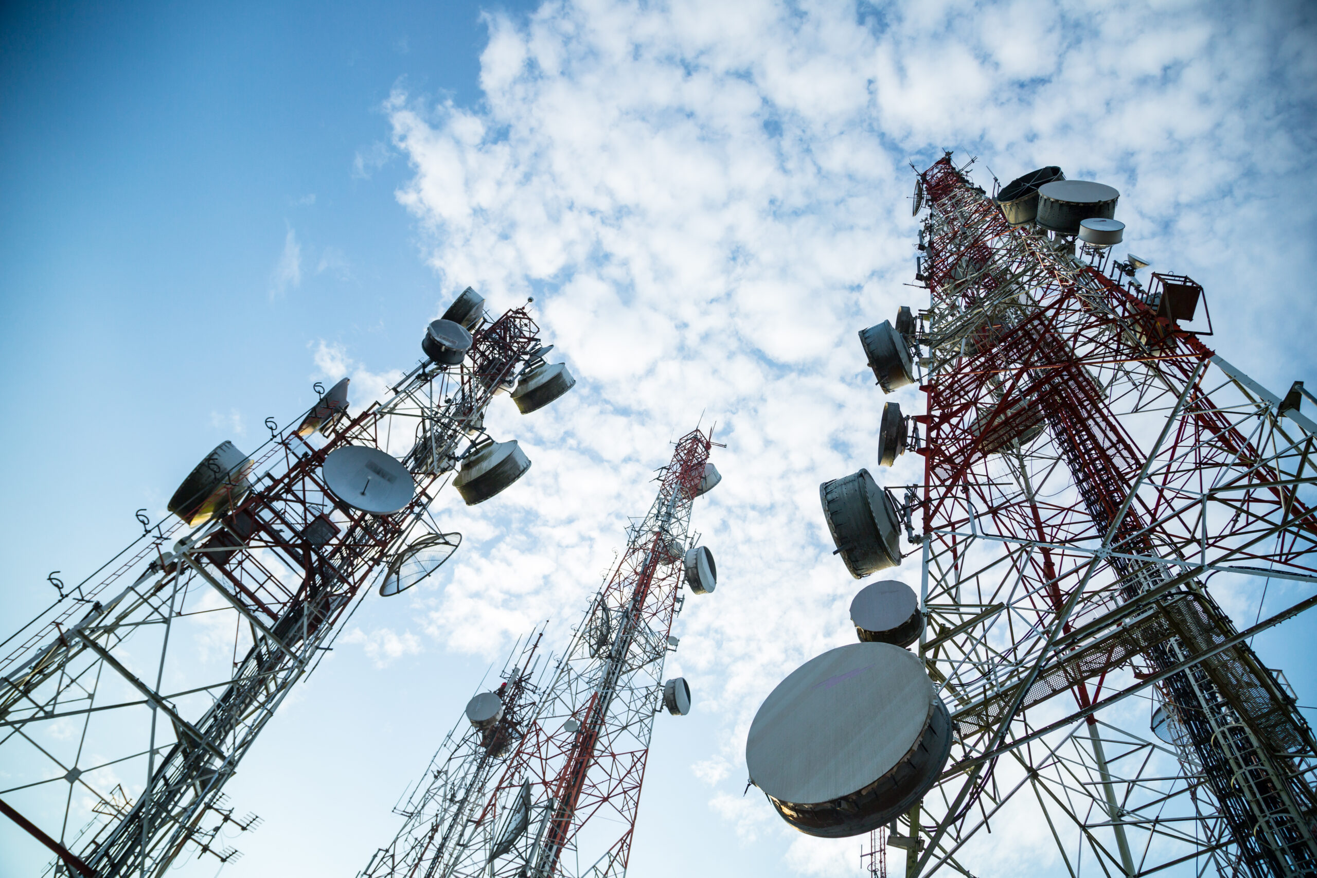 Suscripción de pólizas para la industria de telecomunicaciones